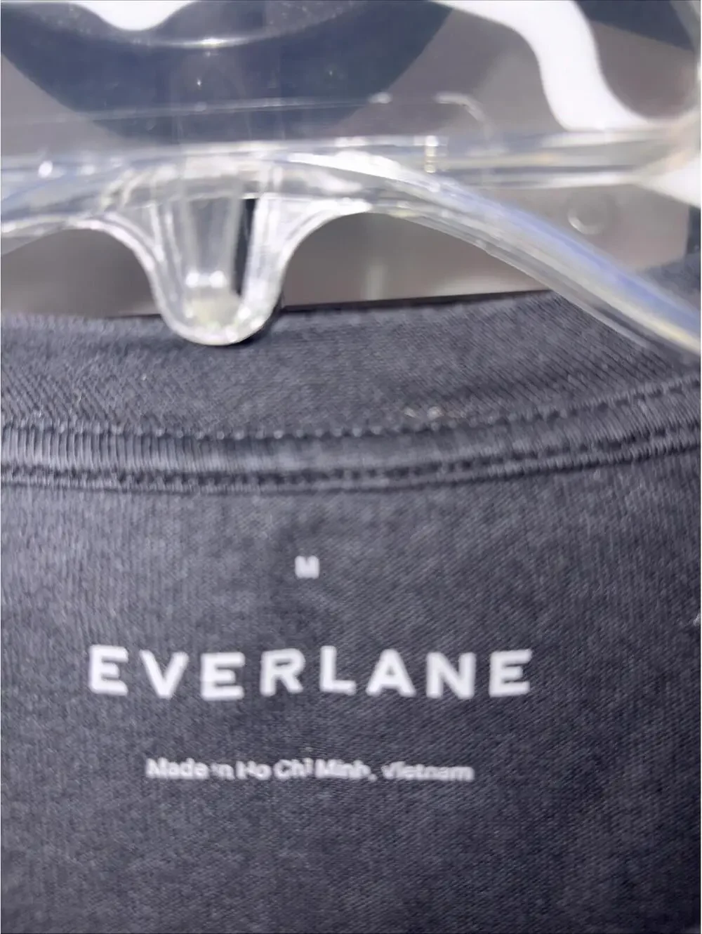 EVERLANE Men's 100% Cotton Crewneck Tee Shirt Medium Black Short Sleeve - Picture 2 of 4